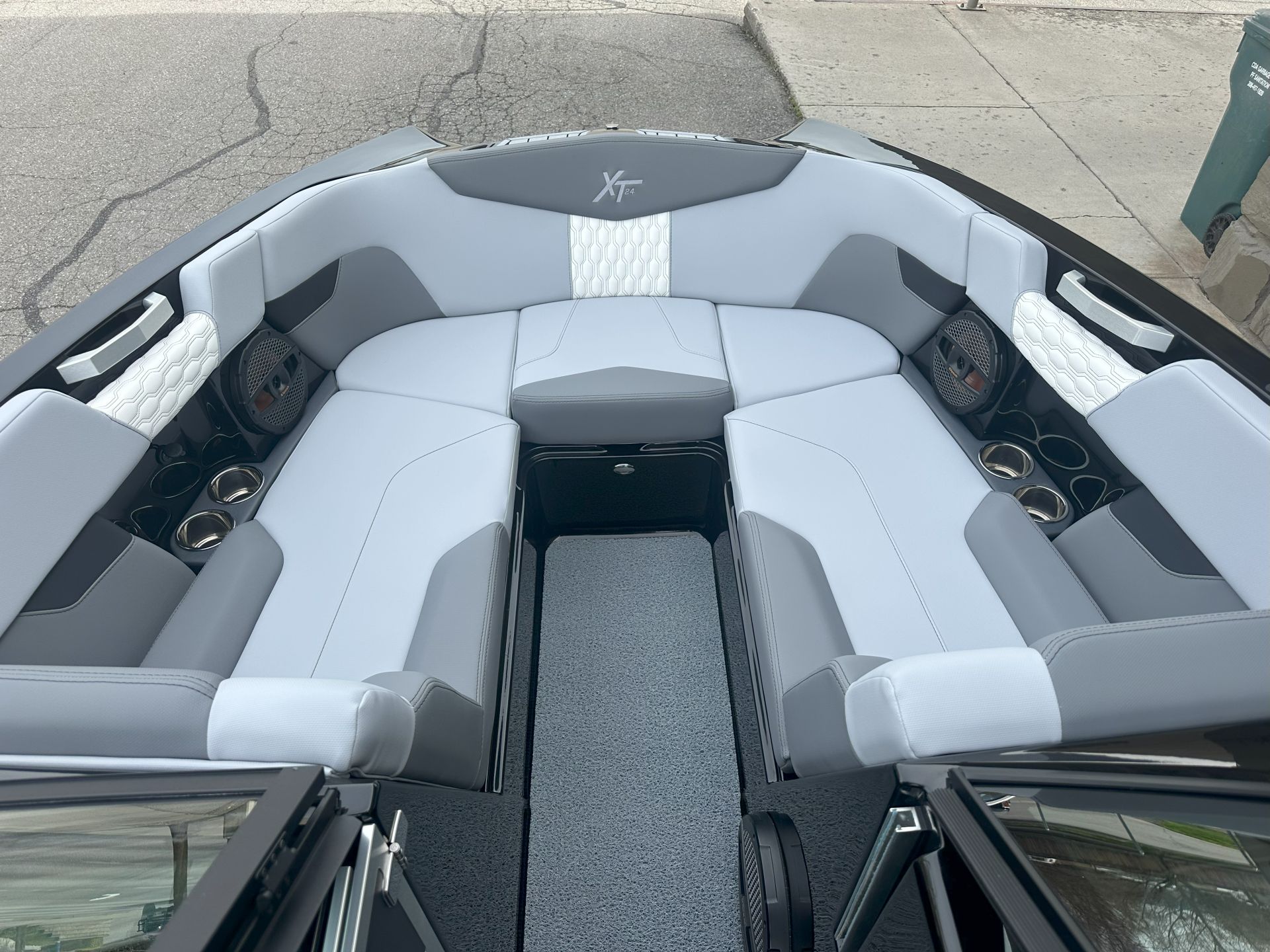 2025 MasterCraft XT24 Icon